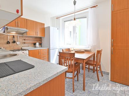 Pronájem bytu, 3+1, 72 m²