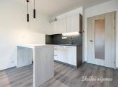 Pronájem bytu, 1+kk, 34 m²