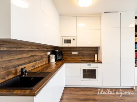 Pronájem bytu, 2+kk, 50 m²