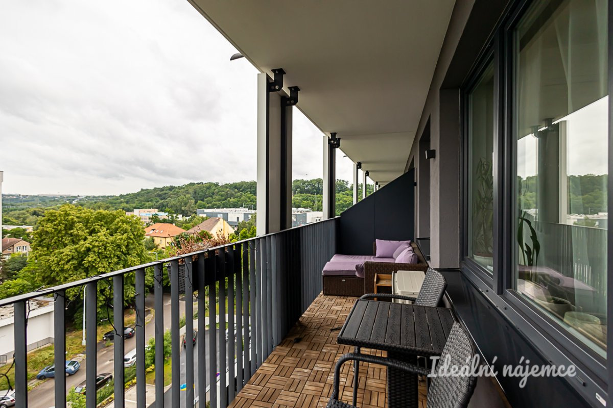 Pronájem bytu 2+kk, Lehovecká, Hloubětín,  50 m2