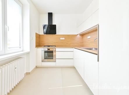 Pronájem bytu, 2+1, 45 m²