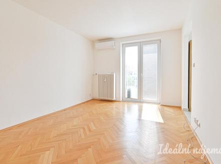 Pronájem bytu, 2+1, 45 m²