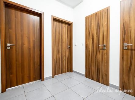 Pronájem bytu, 2+kk, 44 m²