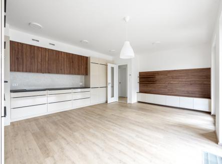 Pronájem bytu, 3+kk, 90 m²