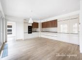 Pronájem bytu, 3+kk, 90 m²