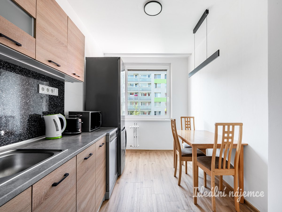 Pronájem bytu 3+1, Peškova, Hlubočepy, 27000 Kč/měs, 76 m2