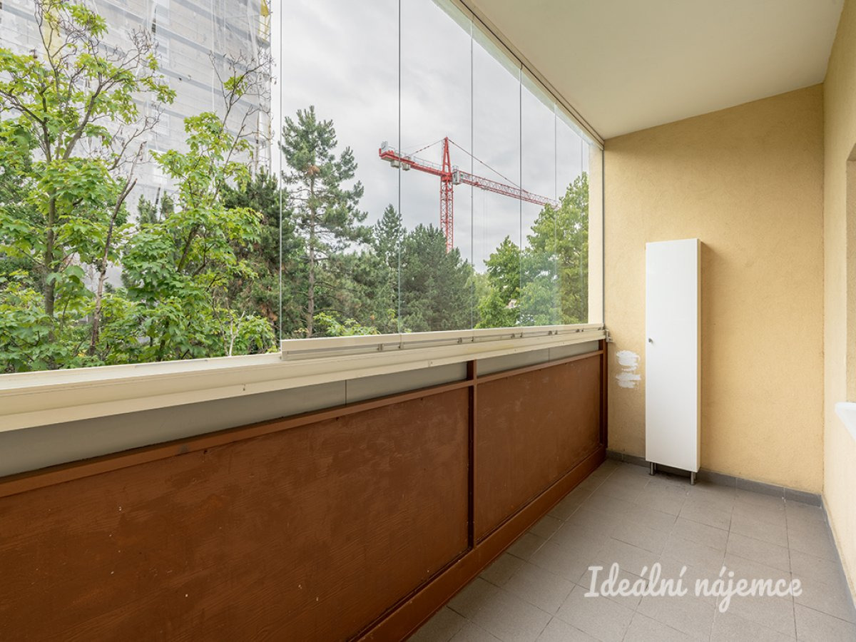 Pronájem bytu 2+kk, Vysočanská, Prosek,  56 m2