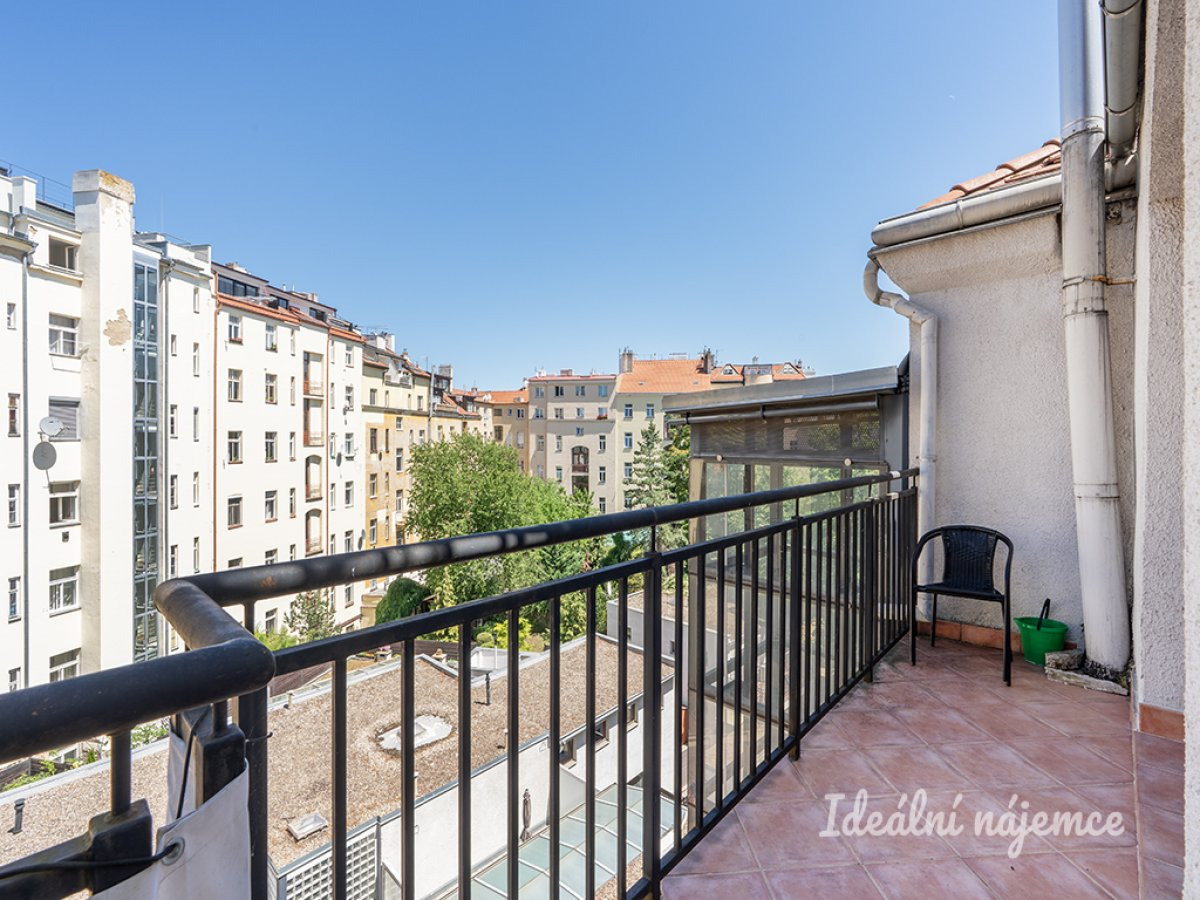 Pronájem bytu 2+kk, Francouzská, Vinohrady, 69 m2