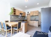 Pronájem bytu, 3+kk, 67 m²