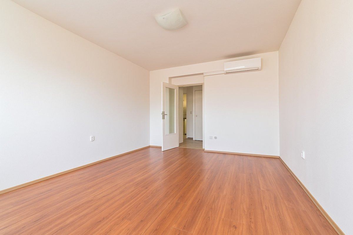 Pronájem bytu 2+1, Havlišova, Královo Pole, 21 000 Kč/měs, 50 m2