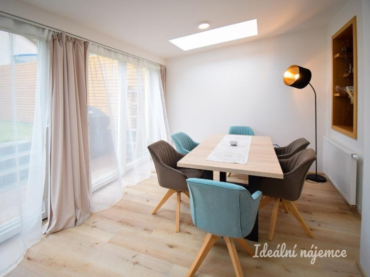 Prodej rodinného domu 3+kk, Na Vyhlídce, Moravany, 107 m²