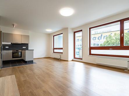 Pronájem bytu, 3+kk, 82 m²