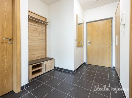 Pronájem bytu, 3+kk, 82 m²