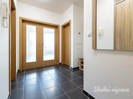 Pronájem bytu, 3+kk, 82 m²