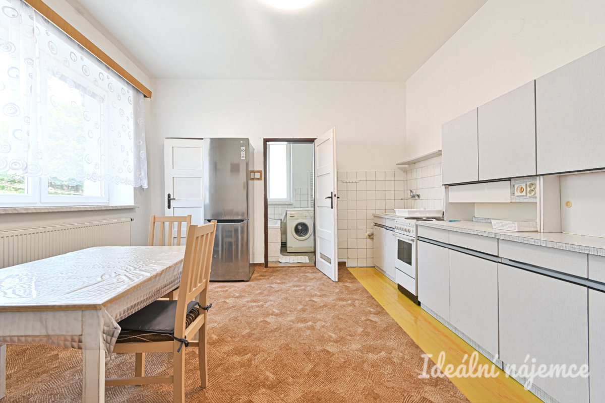 Pronájem bytu 3+1, Sokolovská, Bučovice,  16.500 Kč/měs, 77 m2