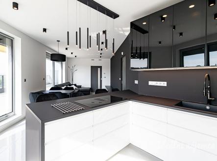Pronájem bytu, 4+kk, 107 m²