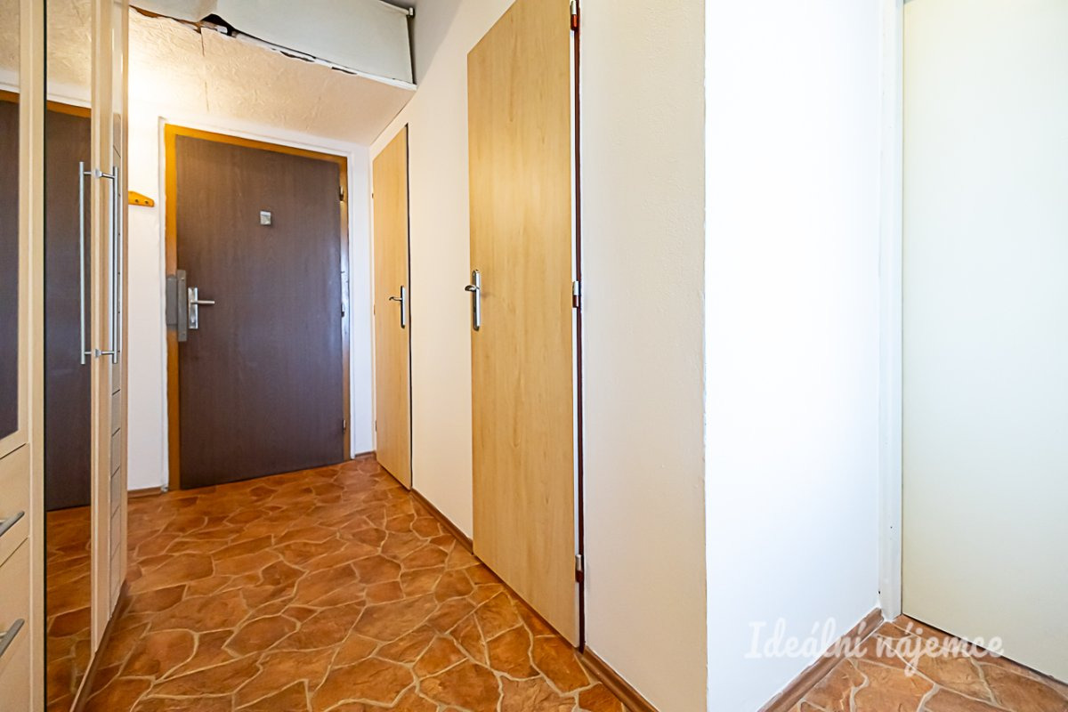 Pronájem bytu 2+kk, Doležalova, Černý Most, 17900 Kč/měs, 45 m2