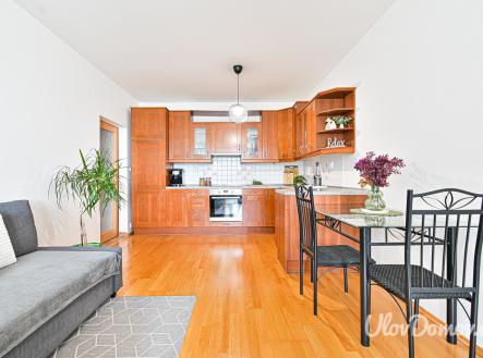 Prodej bytu, 2+kk, 64 m²