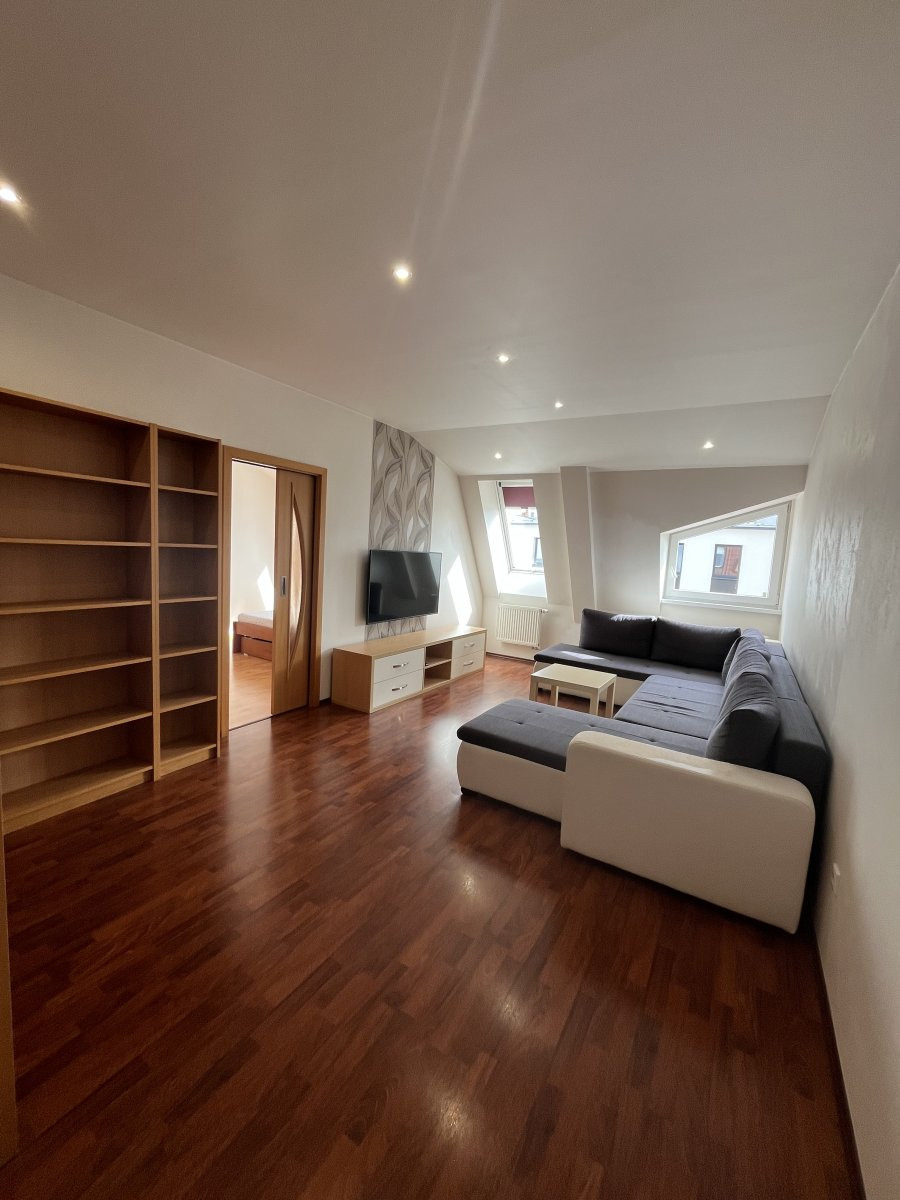 Pronájem bytu 3+1 s parkovacím stáním, Mlýnská, Prostějov, 17 500 Kč/měs, 76 m2