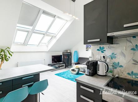 Pronájem bytu, 2+kk, 49 m²