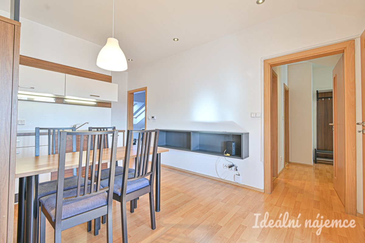 Podnájem bytu 2+1, Zahradnická, Staré Brno,  22.000 Kč/měs, 79 m2