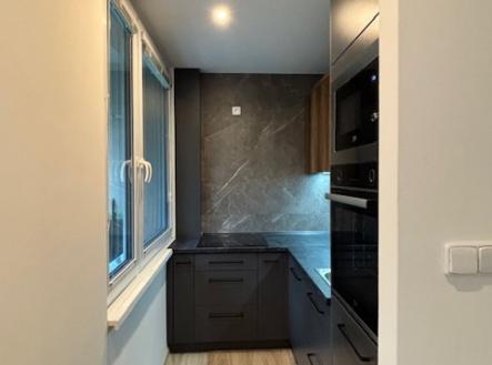 Pronájem bytu, 1+kk, 27 m²