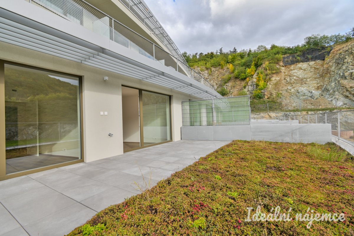 Pronájem bytu 2+kk, Bystrcká, Komín,  Kč/měs, 49 m2