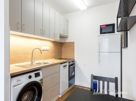 Pronájem bytu, 1+1, 33 m²