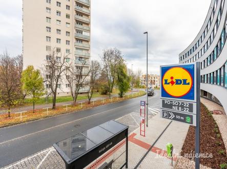 Pronájem bytu, 1+kk, 27 m²