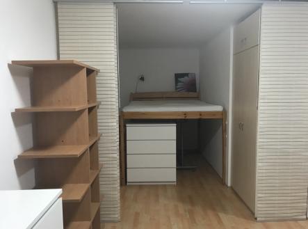Pronájem bytu, 1+kk, 39 m²