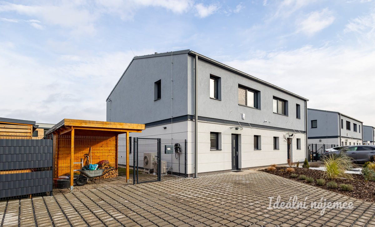 Pronájem domu 4+kk, Horoušany - Kubišova, Horoušany, 45 000 Kč/měs, 120 m2