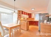 Pronájem bytu, 4+kk, 106 m²