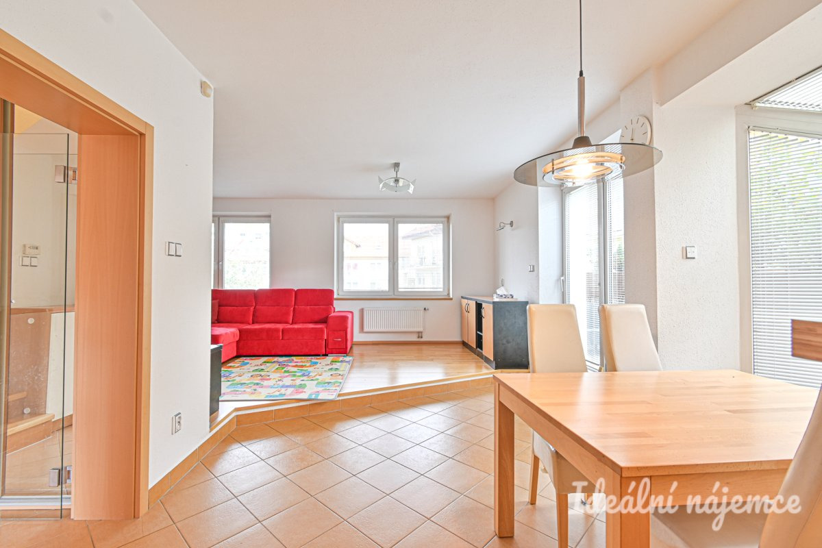 Pronájem bytu 4+kk, Metelkova, Kuřim