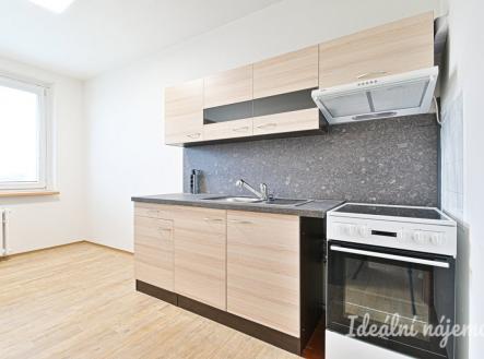 Pronájem bytu, 4+1, 82 m²