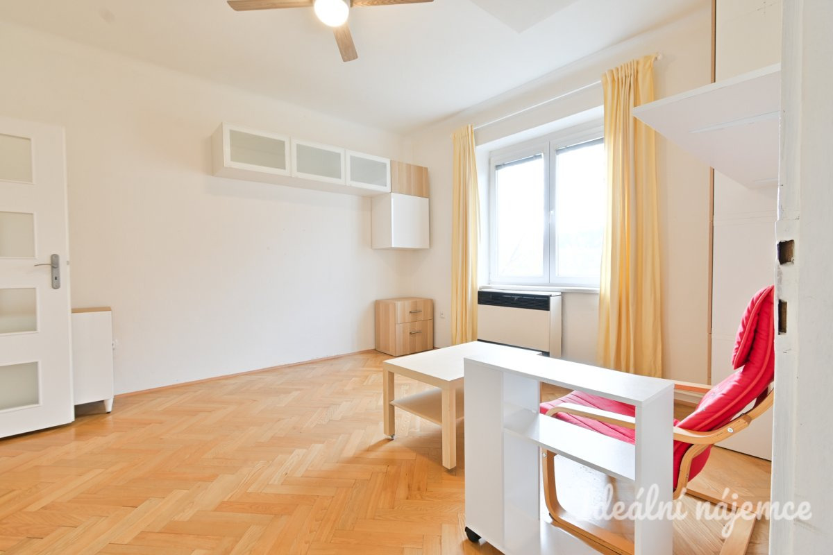 Pronájem bytu 2+1, Kolískova, Trnitá, 23500 Kč/měs, 68 m2