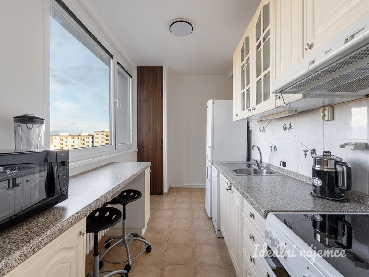 Pronájem bytu 3+1, Lamačova, Hlubočepy, 27.000 Kč/měs, 70 m2