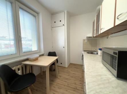 Pronájem bytu, 2+1, 52 m²