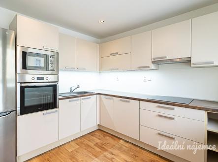 Pronájem bytu, 4+1, 87 m²