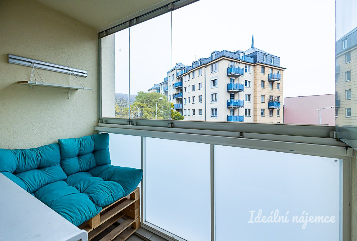 Pronájem bytu 4+1, Podvinný mlýn, Libeň, 87 m2