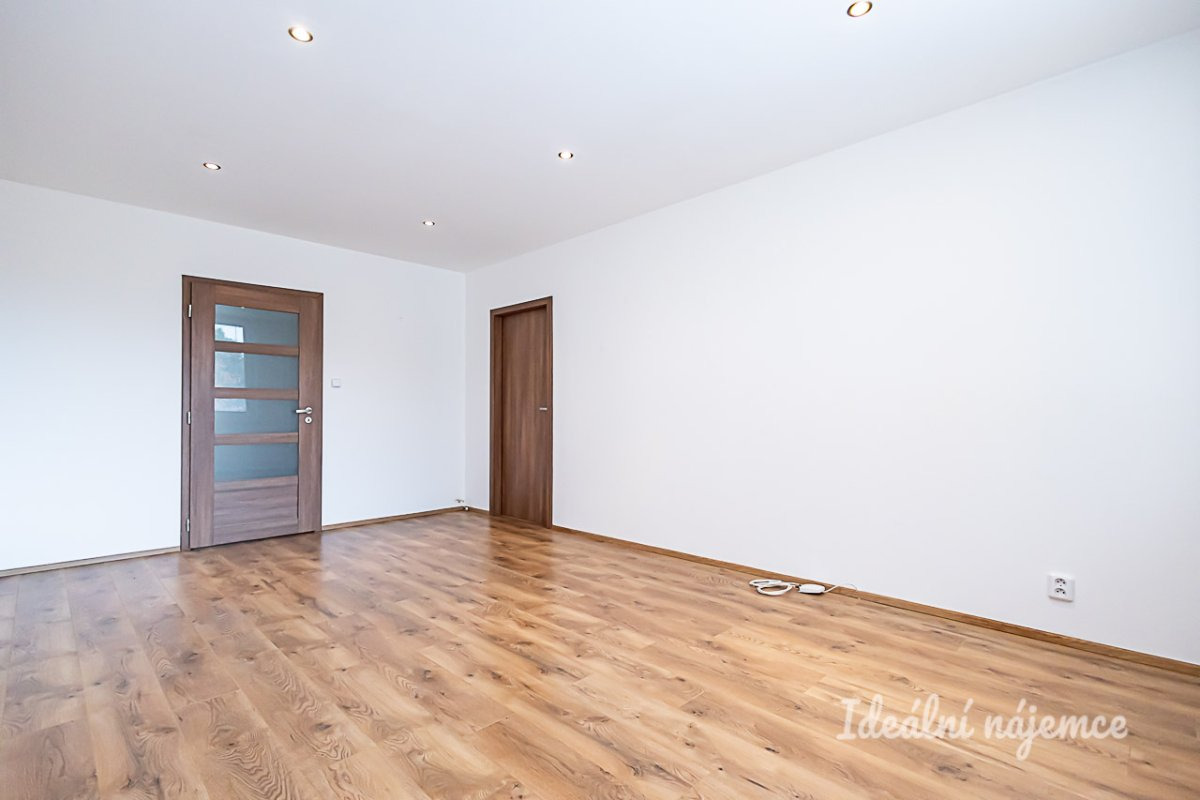 Pronájem bytu 4+1, Podvinný mlýn, Libeň, 87 m2