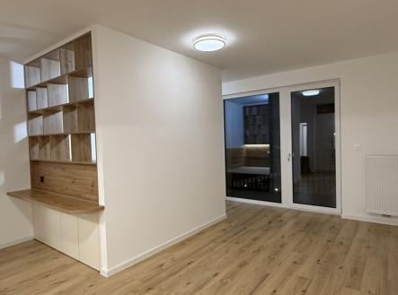 Pronájem bytu, 1+kk, 39 m²