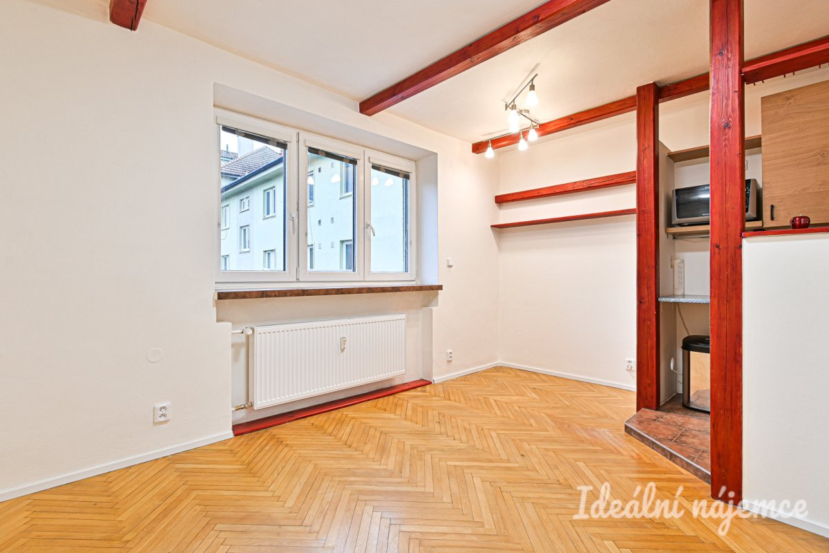 Pronájem bytu 3+kk, Bezručova čtvrť, Kuřim,  14.500 Kč/měs, 37 m2