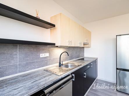 Pronájem bytu, 1+kk, 30 m² obrázek