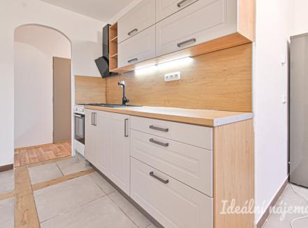 Pronájem bytu, 2+1, 48 m²