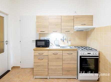 Pronájem bytu, 1+1, 35 m²