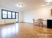 Pronájem bytu, 3+kk, 81 m²