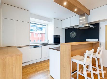 Pronájem bytu, 3+kk, 89 m²