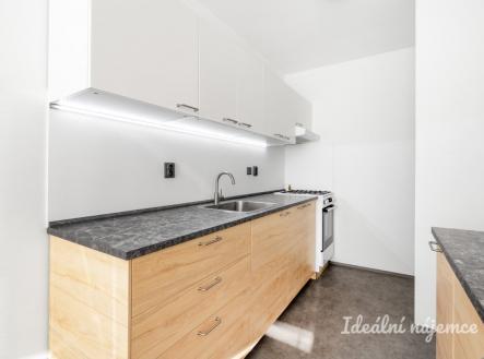 Pronájem bytu, 3+1, 70 m²