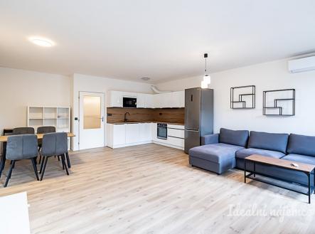 Pronájem bytu, 2+kk, 64 m²