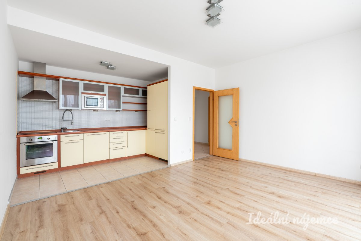 Pronájem bytu 2+kk, Podvinný mlýn, Libeň 22900 Kč/měs, 52 m2